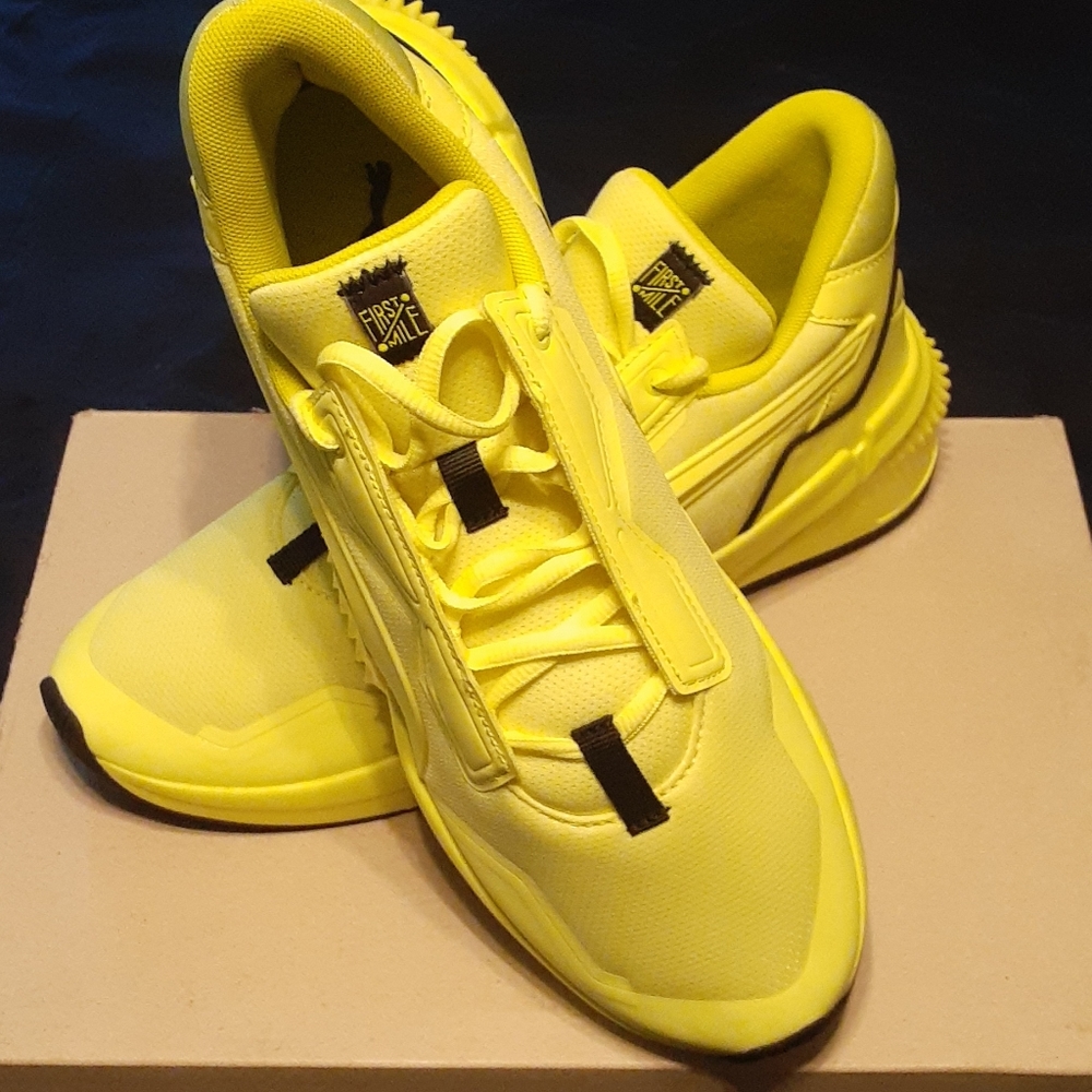 Puma sneakers